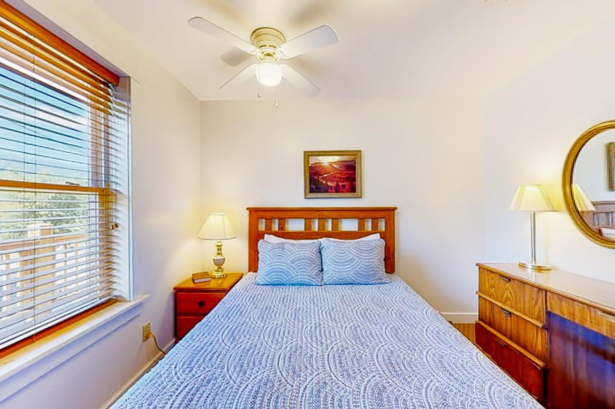 Campground Apts Lake Junaluska 객실 사진