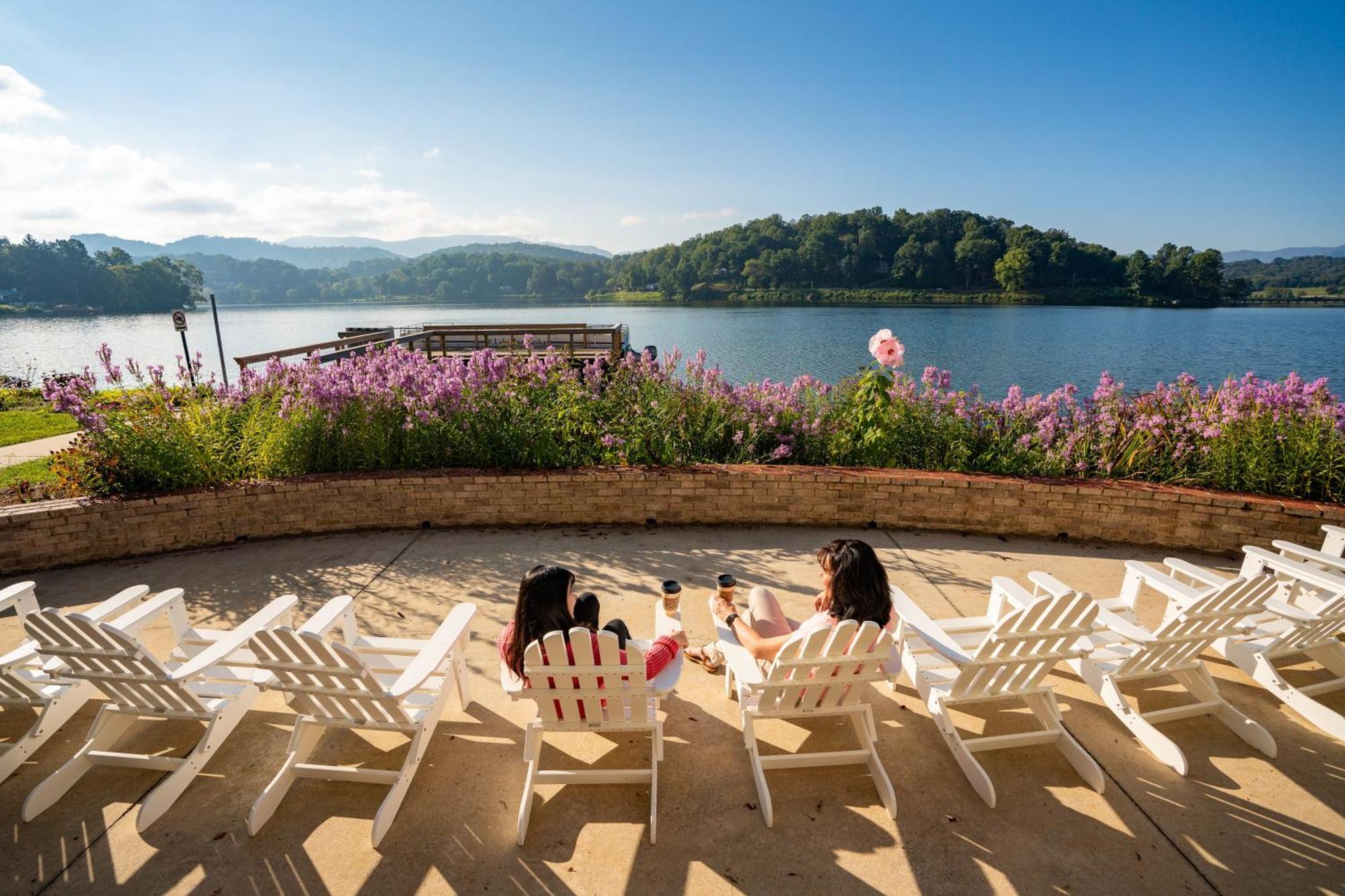 Campground Apts Lake Junaluska 객실 사진