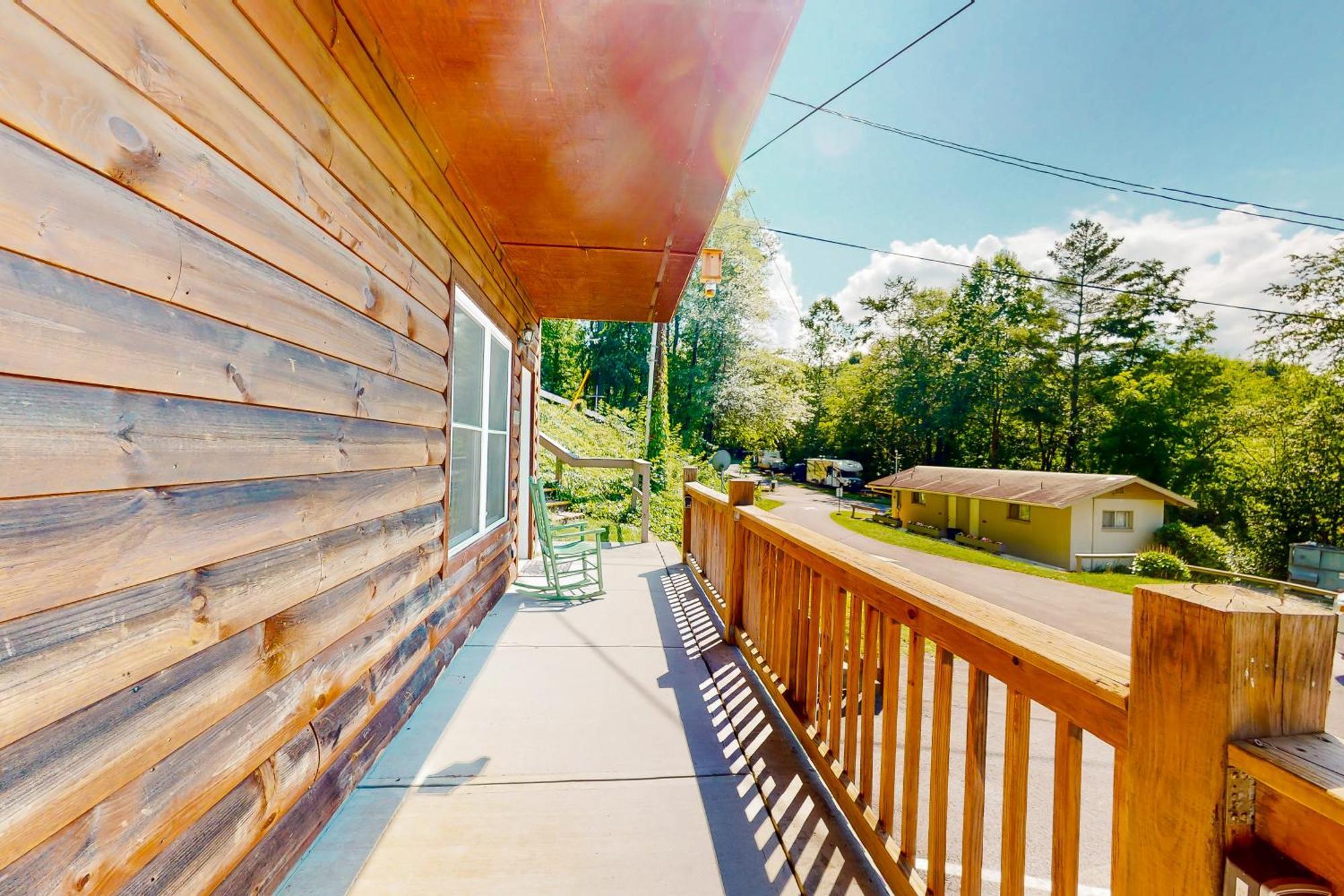 Campground Apts Lake Junaluska 객실 사진