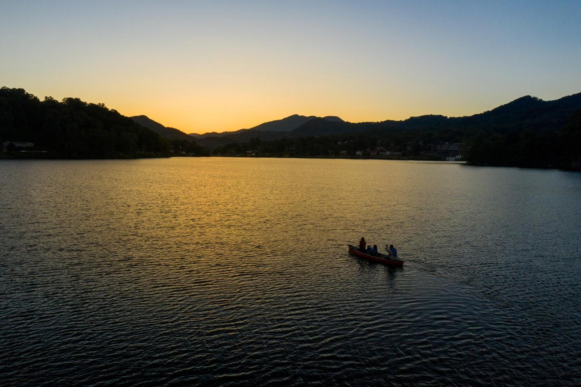 Campground Apts Lake Junaluska 객실 사진